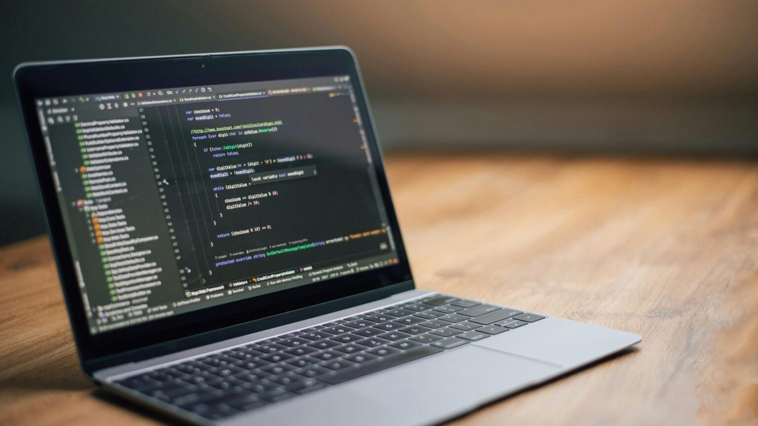 Latest Trends in SaaS Development for 2026 - Axiumtech